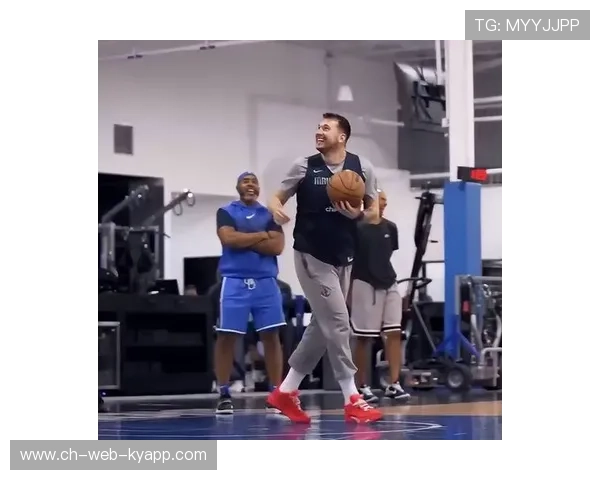 东契奇妙传连连出现,独行侠加强攻势